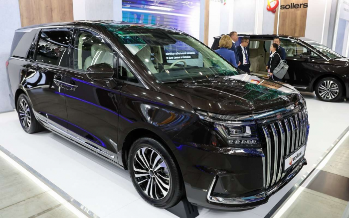 Новый отечественный семейный минивэн, наконец, вышел на рынок: подробности