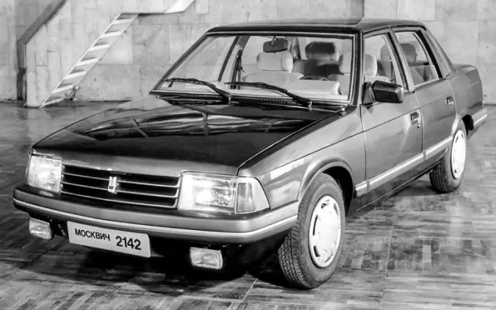 Москвич-2141 первых выпусков: какие на него были надежды!