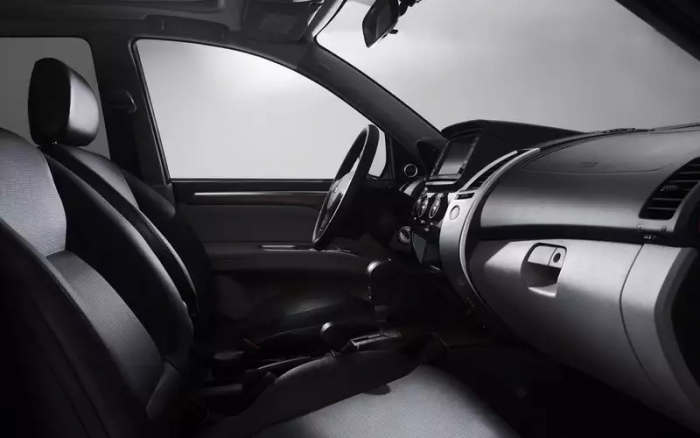 Полный привод, дизель, блокировки — эталонный японский рамник за 1,5 млн