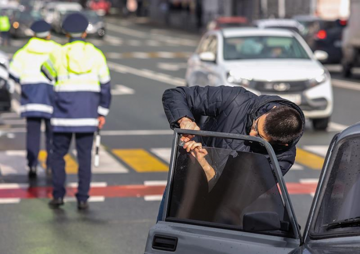 Тонировка стекол автомобиля в 2026 году: требования по ГОСТ, правила и штрафы