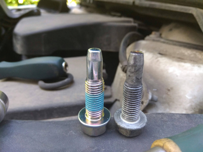 Для чего болты покрывают разноцветной краской