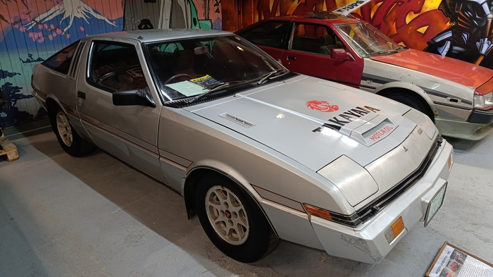 Музей японских автомобилей Bucket Empire. Площадка в ТРЦ «Облака»