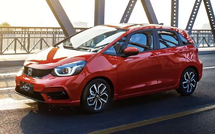 Этому «японцу» не страшен новый утильсбор: его можно купить по приятной цене