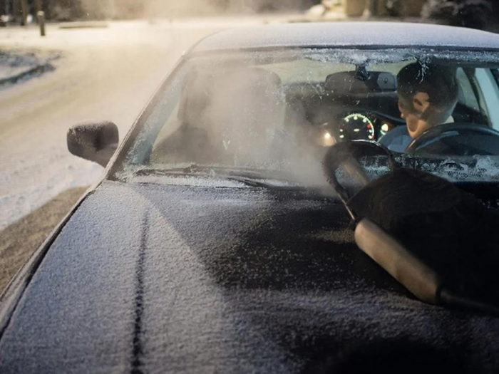 Семь ошибок при прогреве мотора, которые «убивают» машину быстрее холода