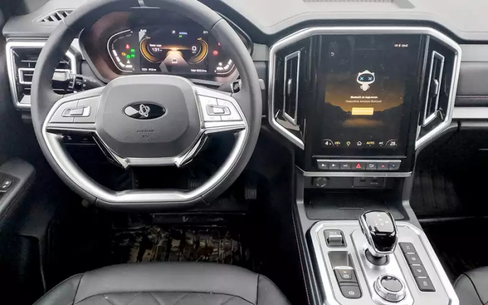 224 л. с., автомат, рама, пружинная подвеска— новый внедорожник нашей сборки