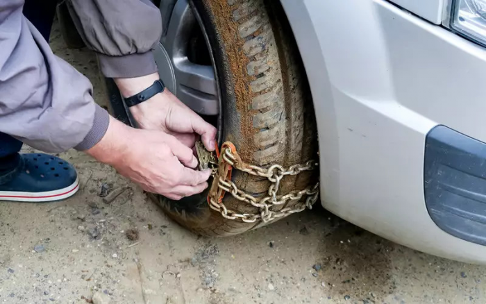 Как браслеты помогают выбраться с бездорожья — экспертиза «За рулем»