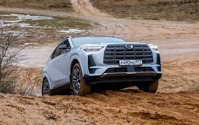 Полный привод, приемлемая цена — большой тест свежих китайских кроссоверов