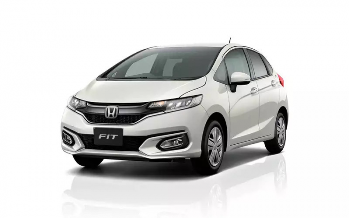 Надежный и свежий «японец» по цене новой Гранты — 5 отличных вариантов