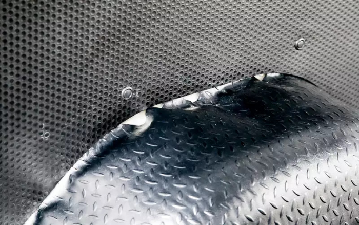 Дизель, МКП, богатое оснащение — надежный новичок на замену Транзита