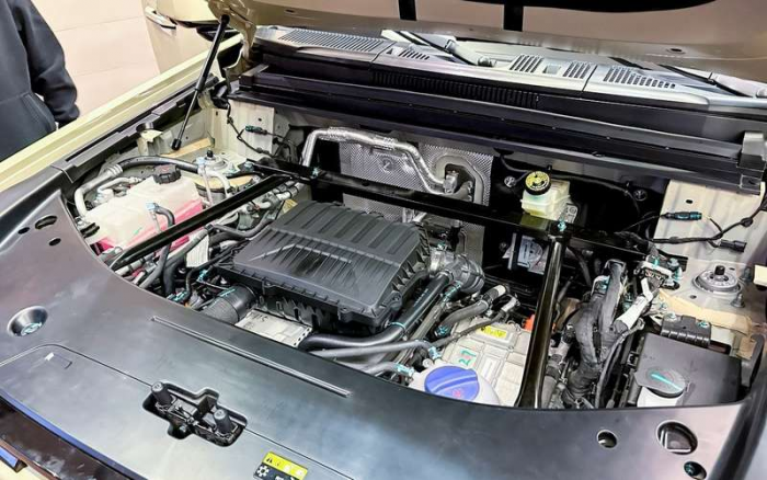 Полный привод, скромный расход, богатое оснащение — новый кроссовер скоро в РФ