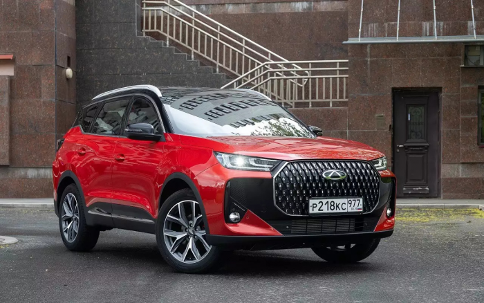 Самые дешевые полноприводные китайские кроссоверы: модели и цены
