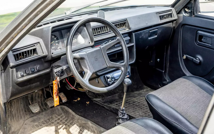 С одной щеткой и на трех гайках: ретротест самого бесхитростного хэтча СССР