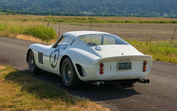 Продается одна из самых дорогих машин в мире — вы оферрареете от цены