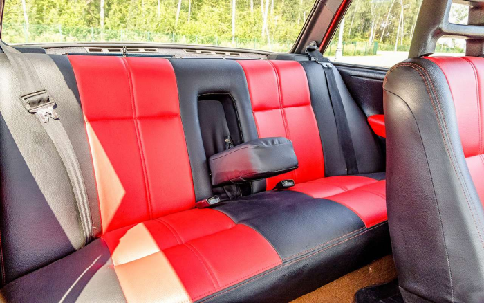 40 лет на ходу: эталон надежности на тестах «За рулем»