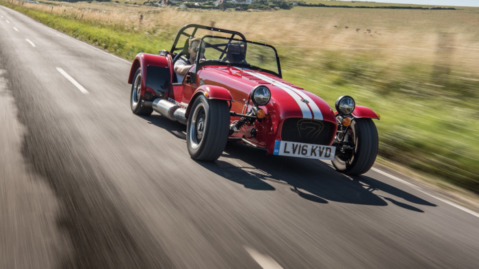 Caterham Seven 310: открытый ретро-спорткар