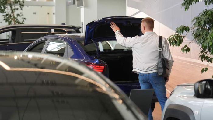 Хождение по кругу: рынок машин с пробегом установил два рекорда