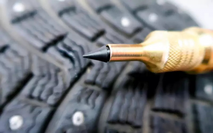 Чем заделать прокол: проверили 4 технологии самостоятельного ремонта шин