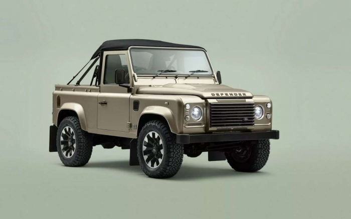 Новый Land Rover Defender V8 Soft Top — мечта любителя ретро