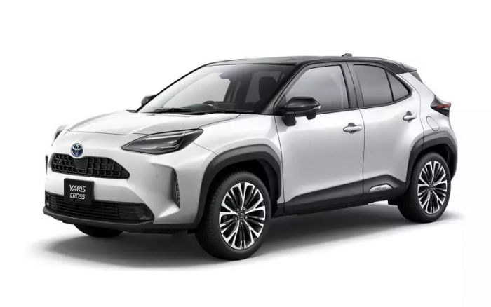 В Россию привезли новый кроссовер Toyota дешевле полутора миллионов рублей