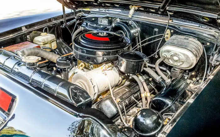 Вот в чем главное отличие нашей Чайки от американских машин