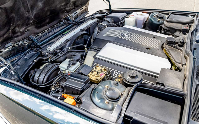 Секрет его молодости: BMW, который похож на BMW