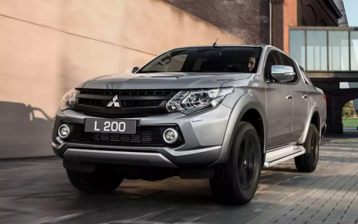 Дизель, автомат, полный привод — недорогой и супернадежный пикап!