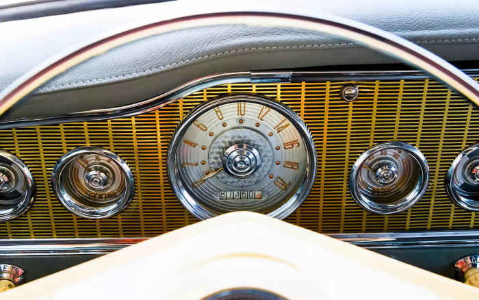 Зачем СССР скопировал американский Packard — история Чайки ГАЗ-13