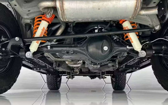 Suzuki Jimny превратили в Mercedes-Benz G-Class