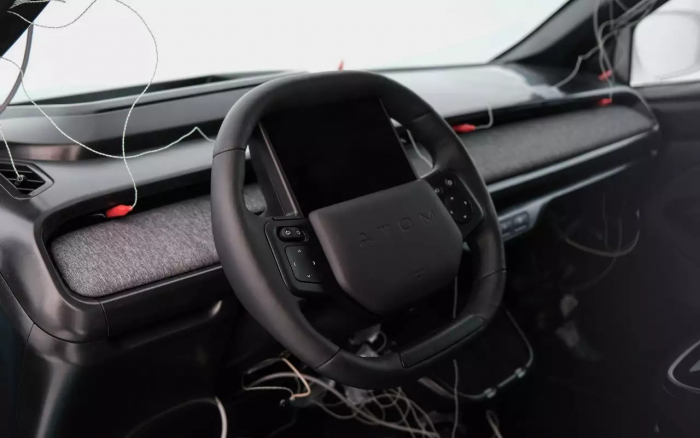 Электромобиль Атом протестировали в Сургуте при экстремальных температурах до -42°C