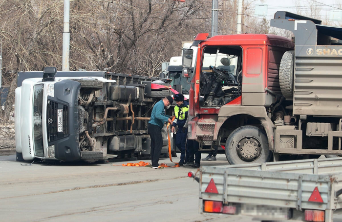 «Каршы як полосага чыгу – теге дөньяга юл»: Юлда үлемгә китергән аварияләрнең сәбәпләре