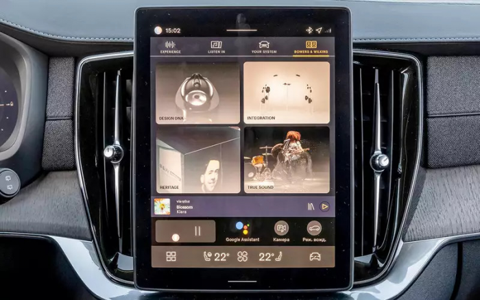 Словно в дорогой яхте! Как едет и сколько стоит премиум не из Китая?