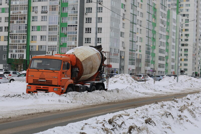 Снежное забвение. Фото барнаульских автомобилей, ставших частью зимнего пейзажа