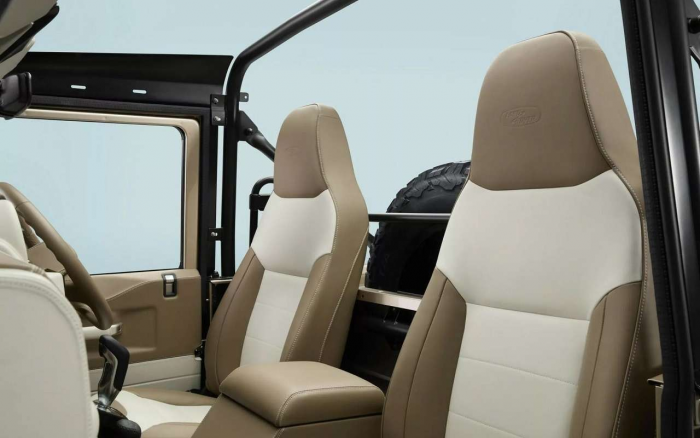 Новый Land Rover Defender V8 Soft Top — мечта любителя ретро