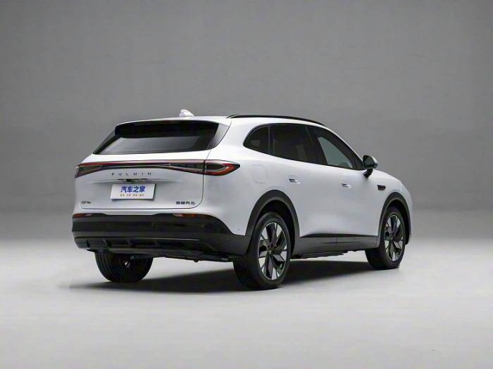 Представлен совершенно новый флагманский кроссовер Chery Fulwin T9L: 353 л.с., полный привод, автопилот, двуспальная кровать и холодильник