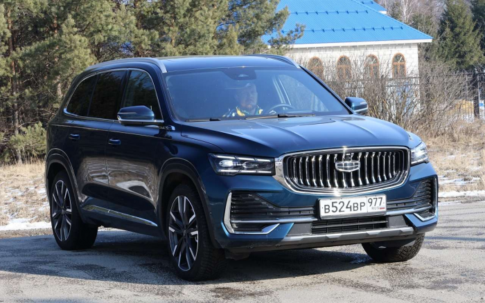 Автодилеры назвали машины, которым грозит дефицит уже в ближайшее время