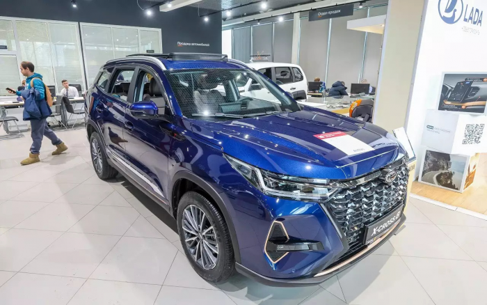 Без «китайцев»: названы самые доступные кроссоверы