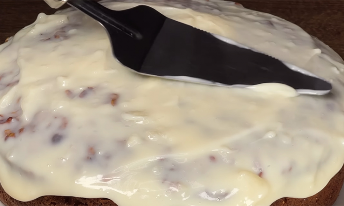 Шикарный десерт без муки и сахара: только овсянка, морковь и яблоко