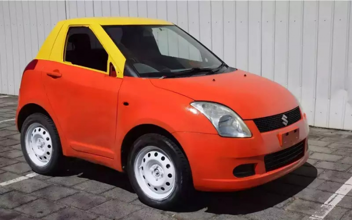 Старый Suzuki превратили в «игрушечное» купе с настоящим огнеметом