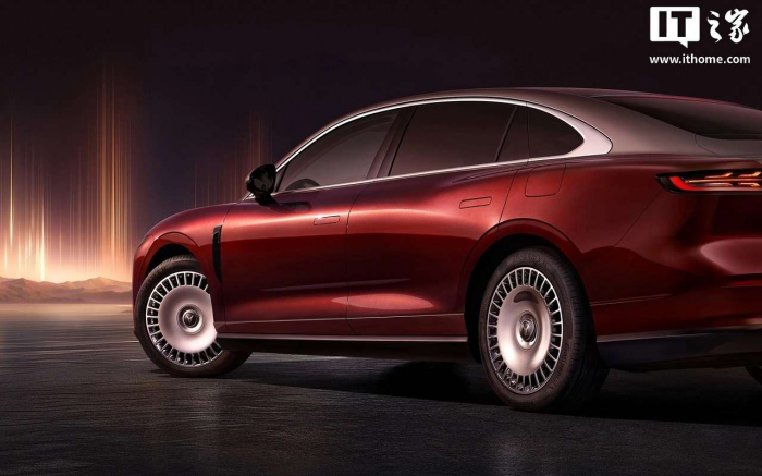 Известная марка выпустит новый крупный седан с богатым оснащением