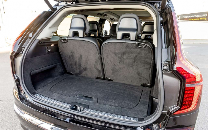 Словно в дорогой яхте! Как едет и сколько стоит премиум не из Китая?