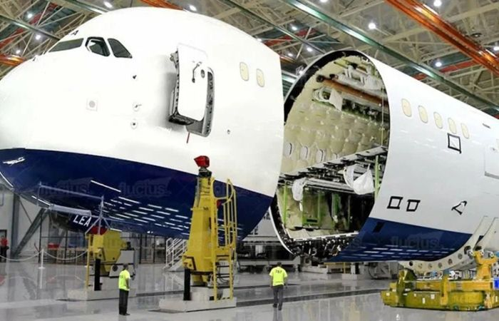 Почему забросили самый большой в мире авиалайнер