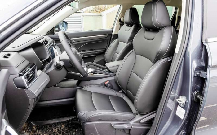 Выбираем кроссовер за 3 млн рублей — да, китайский, конечно!