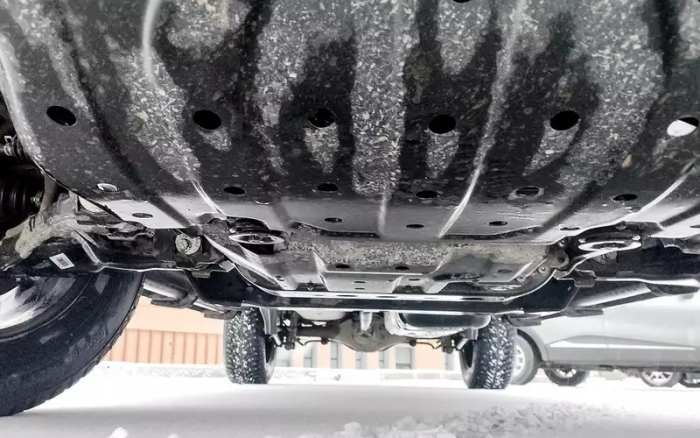 224 л. с., автомат, рама, пружинная подвеска— новый внедорожник нашей сборки