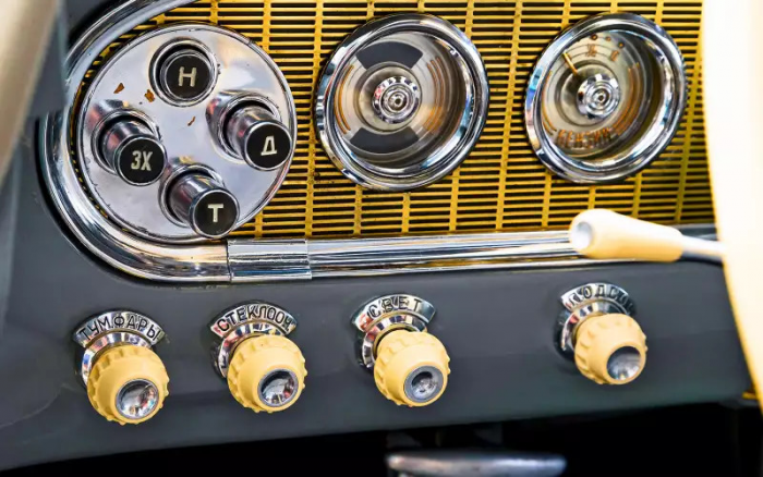 Зачем СССР скопировал американский Packard — история Чайки ГАЗ-13