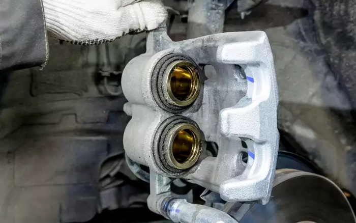 Тест-ремонт китайского кроссовера: почему в сервисе дорого и как сэкономить