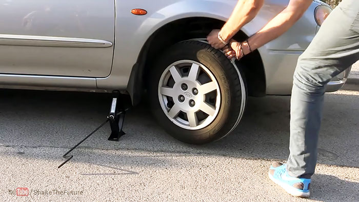 Как завести машину если сел аккумулятор