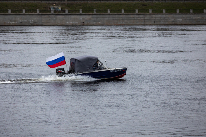 Россиянам рассказали, как подготовить моторную лодку к новому сезону