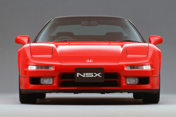 35 лет Honda NSX. История о суперкаре-выскочке, который поставил на место... да вообще-то всех