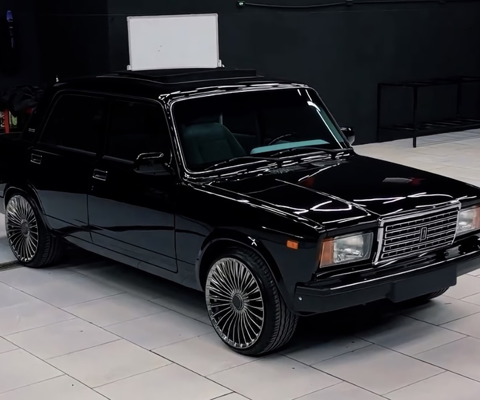 Вторичный рынок автомобилей в октябре 2025