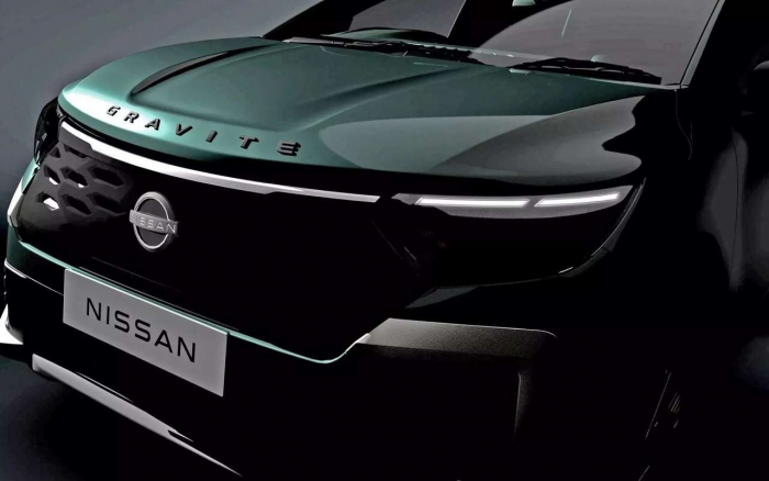 Доступный компактвэн Nissan на базе Renault: подробности